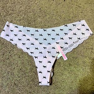 PINK victoria’s Secret panties (thong/string)